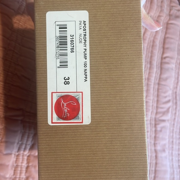 Christian Louboutin Apostrophe Pump Nude - Picture 5 of 6